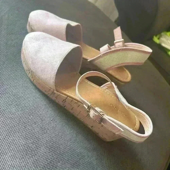 Aldo Closed Toe Wedge Sandal, Women's Size 6 M, Pink - Picture 3 of 3